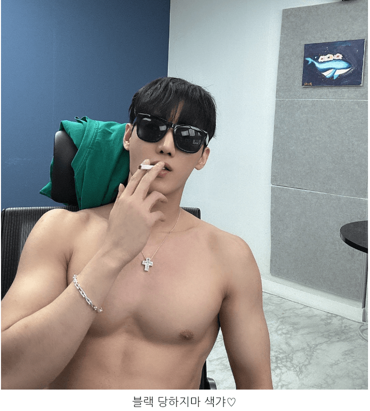 26704072_0.jpg.png