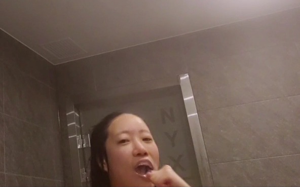 1047740_1.jpg